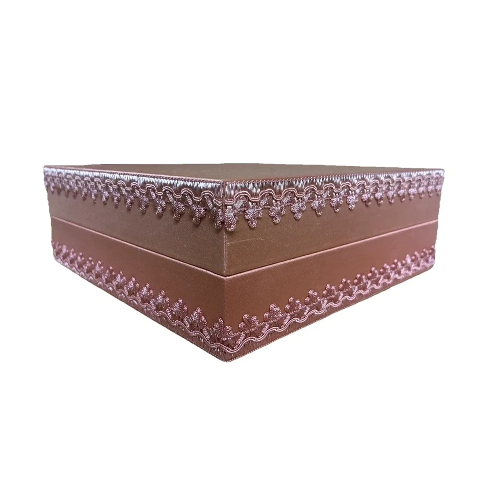 Gucci Gift Box Satin Dusty Rose Green Quilted‎  Lining 10x10x3.5